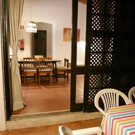 Jacaranda - 550m From The - Free Wifi - By Bedzy Albufeira