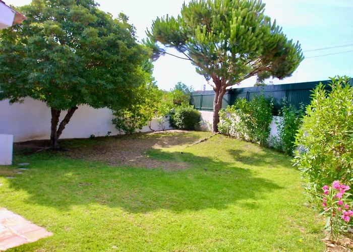 Villa Jacaranda - 550m From The - Free Wifi - By Bedzy