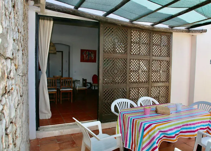 Villa Jacaranda - 550m From The - Free Wifi - By Bedzy Albufeira