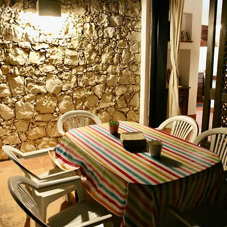 Jacaranda - 550m From The - Free Wifi - By Bedzy * אלבופיירה